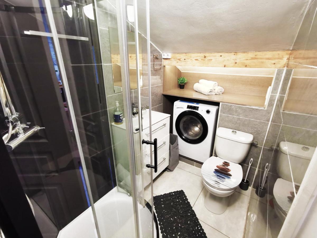 Bagneux Paris Confort Netflix Rer B Exterior foto